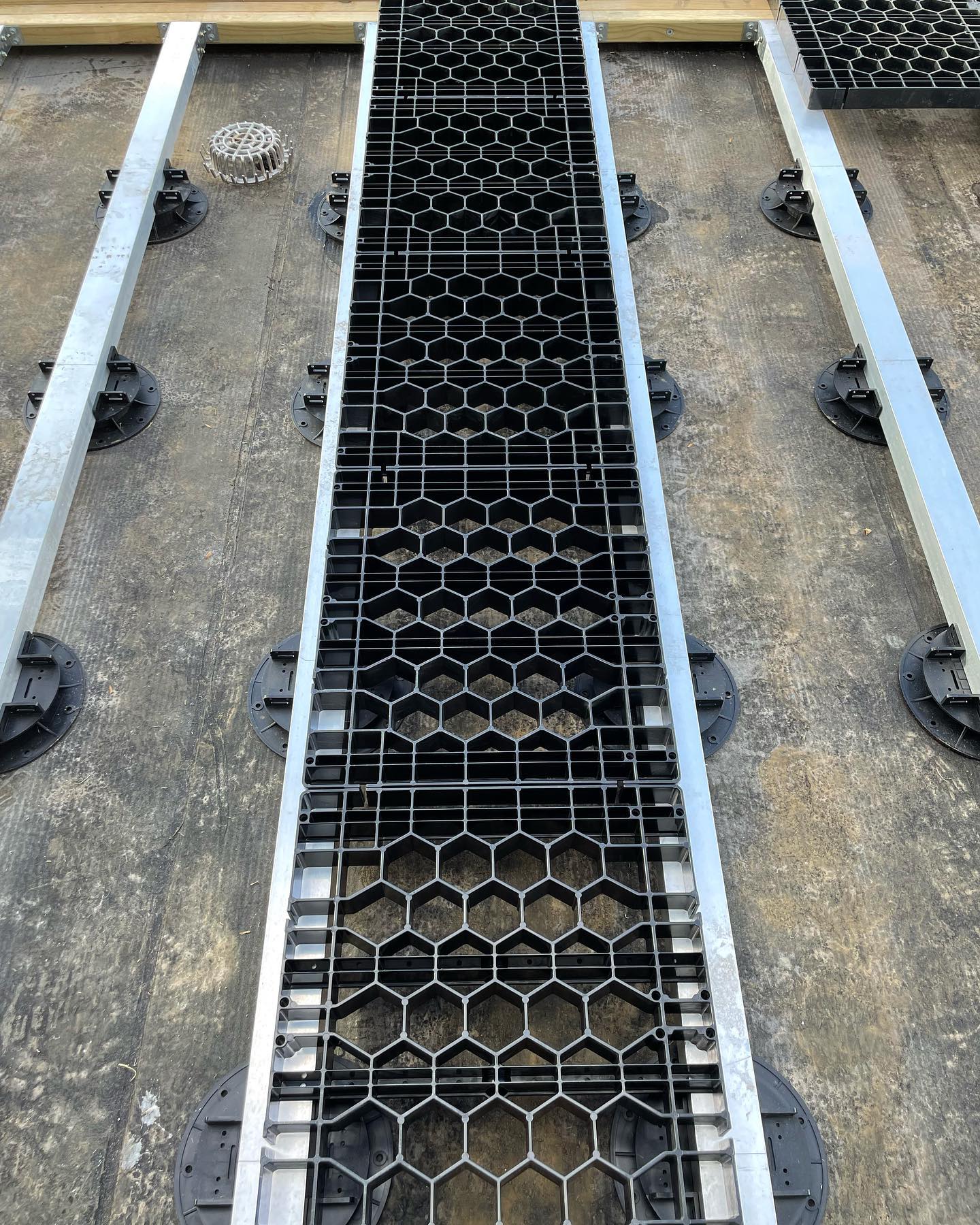 How to Lay Pavers on Your Deck What You Must Know